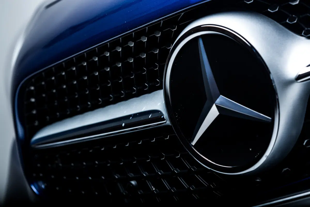 Mercedes-Benz SL: scopri gli interni nel video a 360° (24)