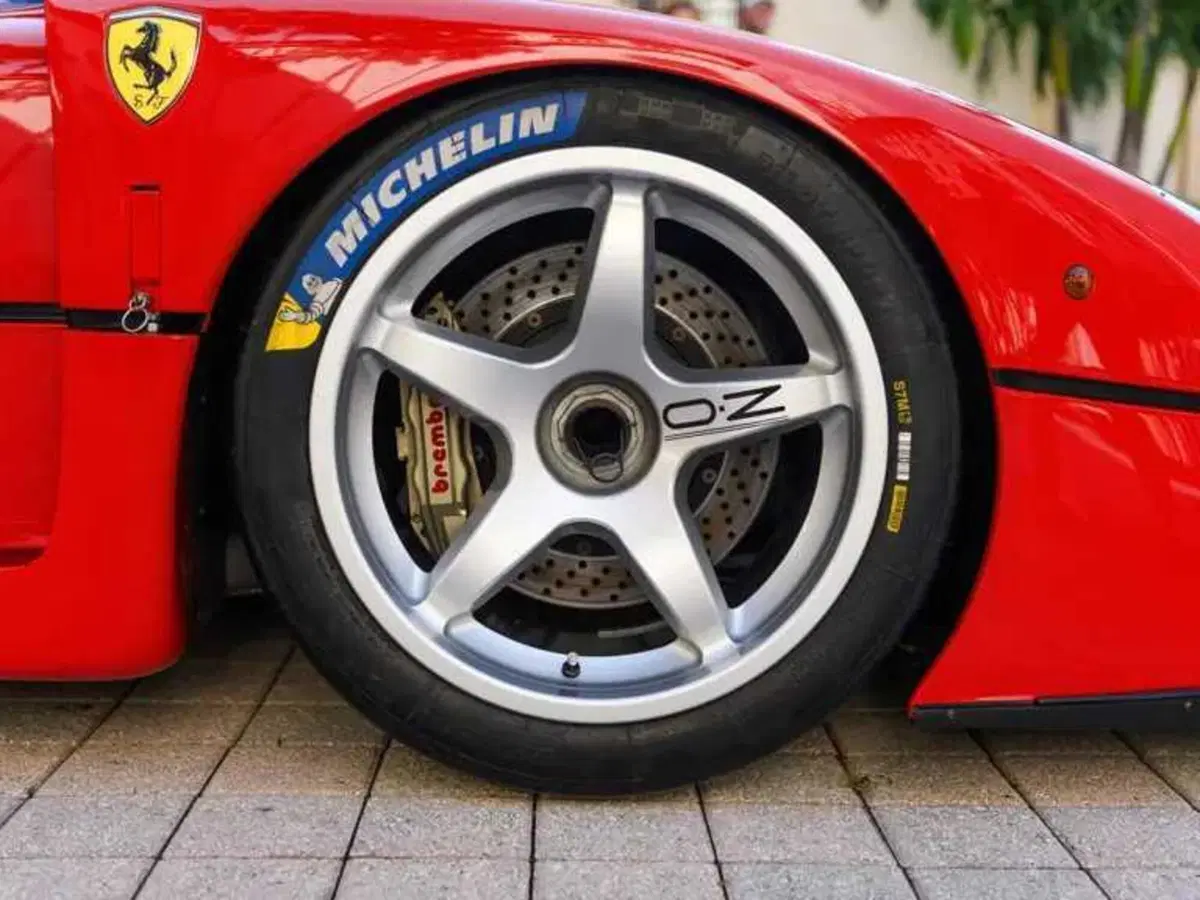La F40 più cara al mondo potrebbe essere vostra (4)