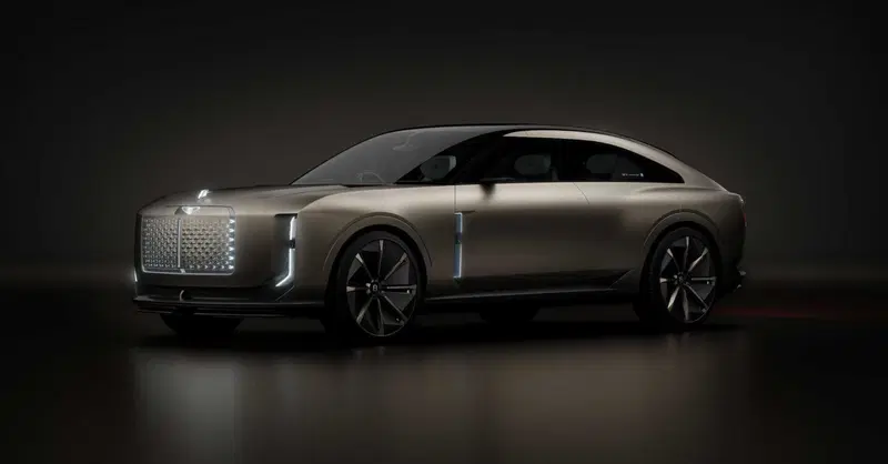Bentley inaugura una nuova era di design: il futuro &egrave; elettrico, ma con lo stile di sempre