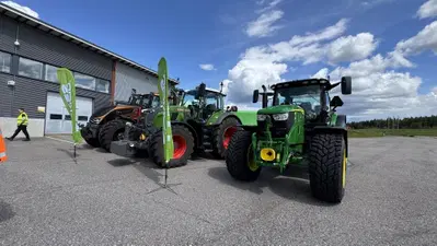 Ecco come nascono gli pneumatici per uso pesante Nokian Heavy Tires