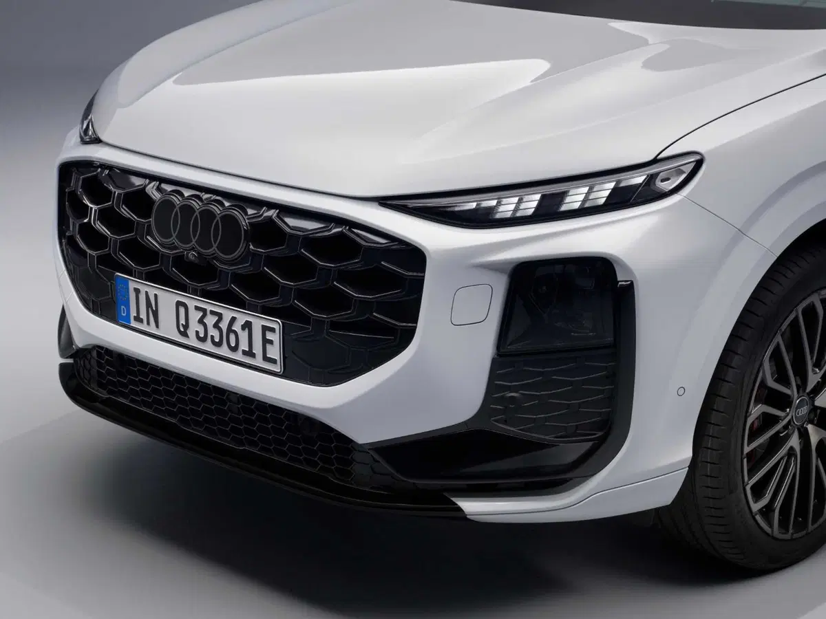 Nuova Audi Q3 Sportback, arriva la terza generazione: il SUV compatto premium diventa più digitale, efficiente e sportivo (30)