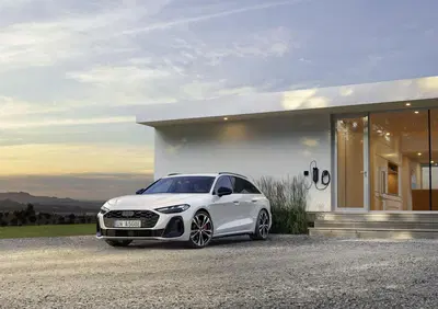 Nuova Audi A5 Plug-in Hybrid: autonomia da record e tecnologia invidiabile
