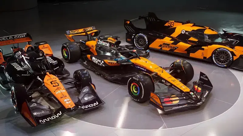 Non ancora in pista, gi&agrave; da collezione: McLaren mette all&rsquo;asta le sue nuove auto di F1, WEC e IndyCar