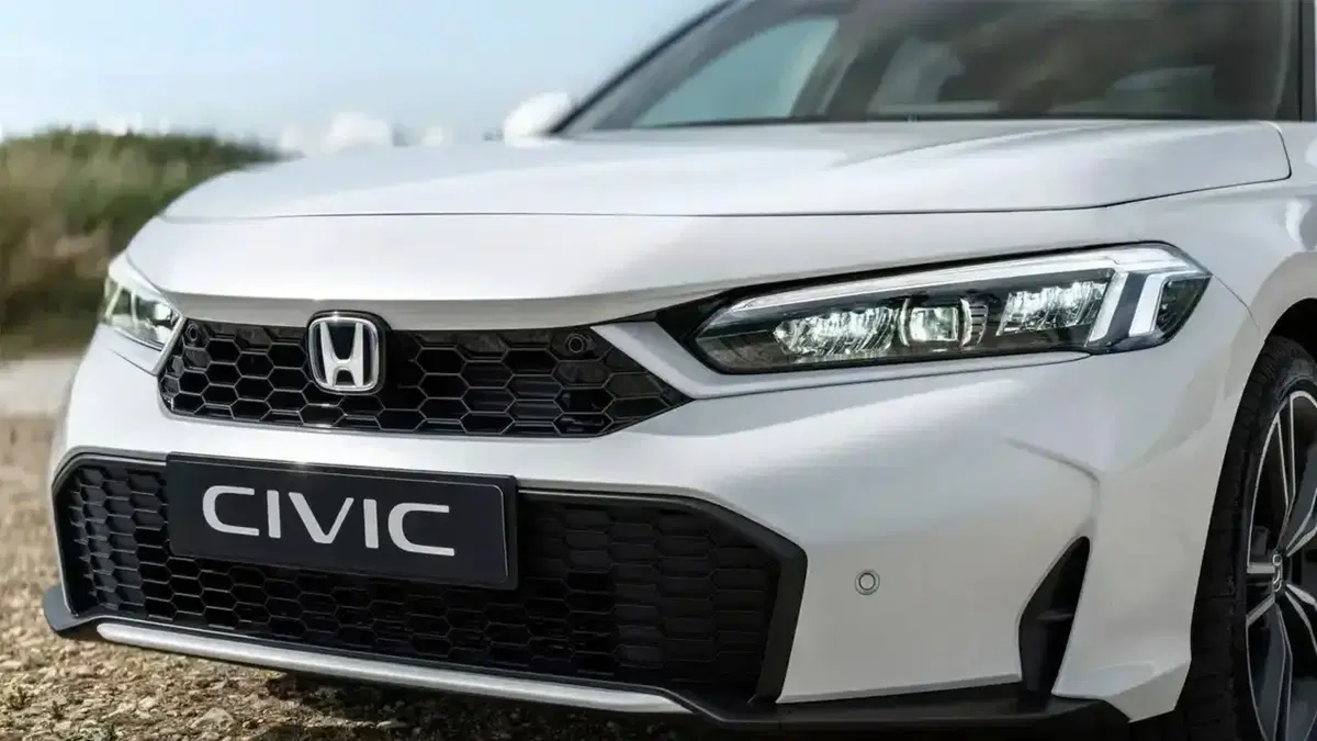 Nuova Honda Civic 2026: più equipaggiata, più aggressiva e più efficiente  (4)