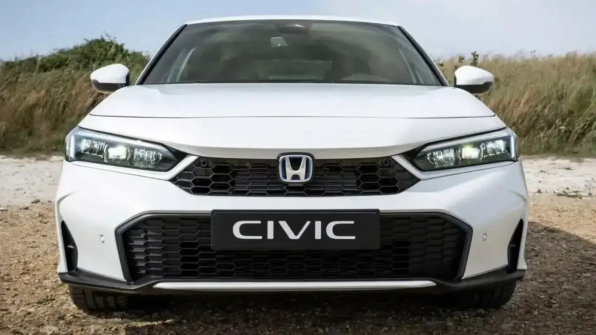 Nuova Honda Civic 2026: più equipaggiata, più aggressiva e più efficiente  (5)