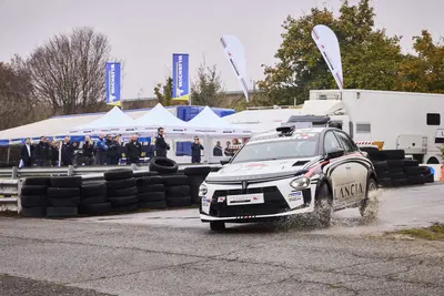 Lancia torna a vincere in Europa dopo 30 anni: la Ypsilon Rally4 HF trionfa al Barum Rally con il giovane Craig Rahill