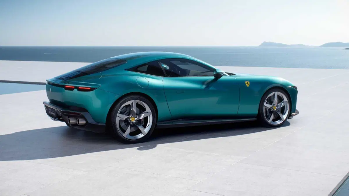 Ferrari Amalfi (4)