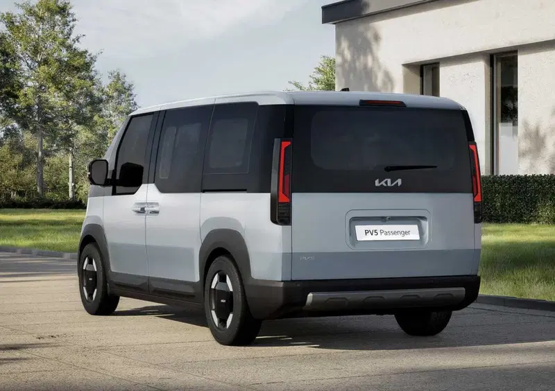 Kia PV5 (2025-->>) (4)
