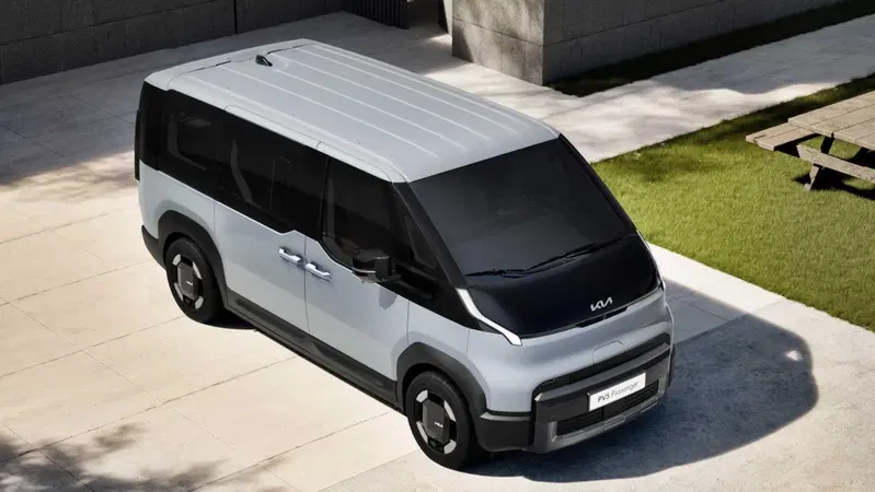 Kia PV5 Passenger WAV 51,5kWh Earth