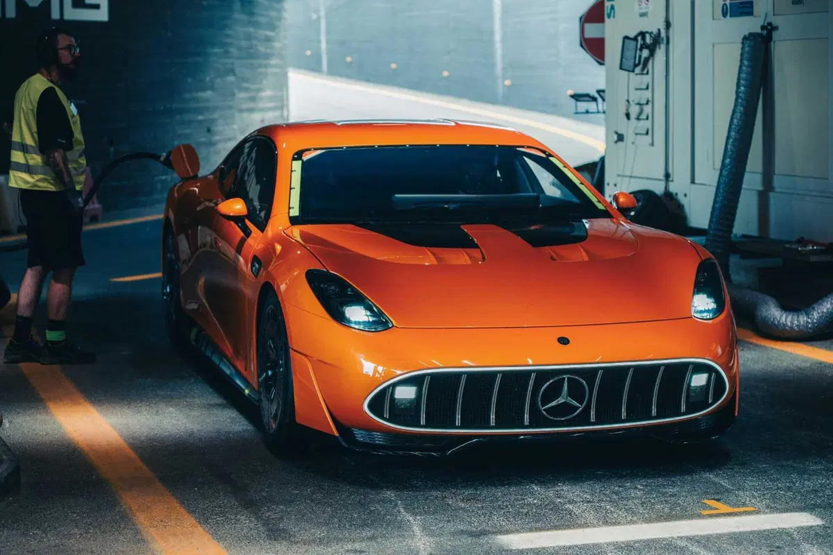 Mercedes: record mondiale con l'elettrica AMG GT XX Concept, 40.075 km in otto giorni (4)