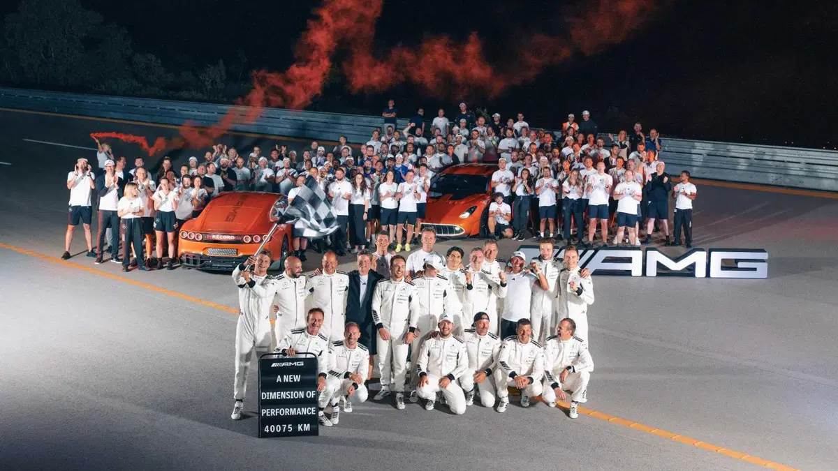 Mercedes: record mondiale con l'elettrica AMG GT XX Concept, 40.075 km in otto giorni (8)