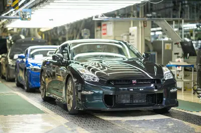 Nissan GT-R: finisce la produzione dopo 18 anni, addio alla leggendaria R35