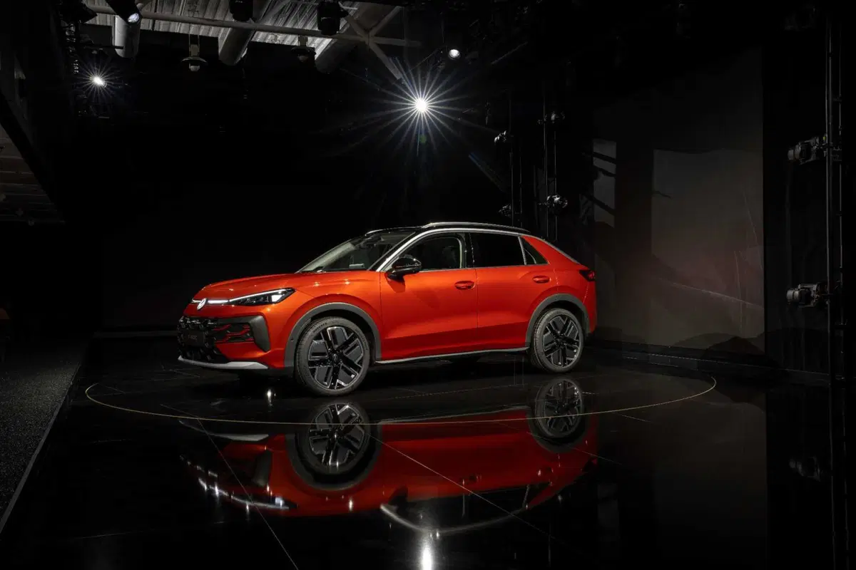 Nuova Volkswagen T-Roc: 