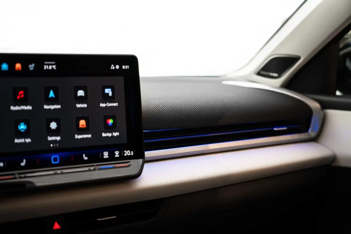 Nuova Volkswagen T-Roc:  (15)