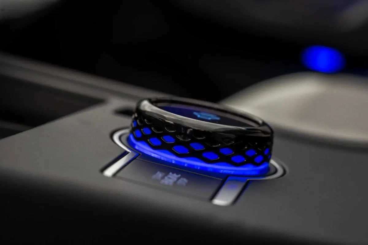 Nuova Volkswagen T-Roc:  (18)