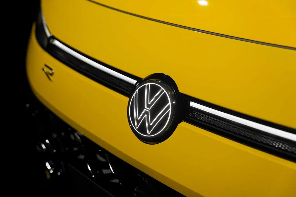 Nuova Volkswagen T-Roc:  (44)