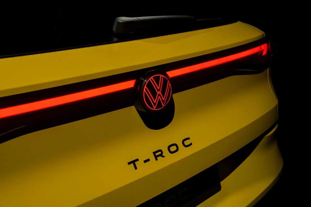 Nuova Volkswagen T-Roc:  (50)