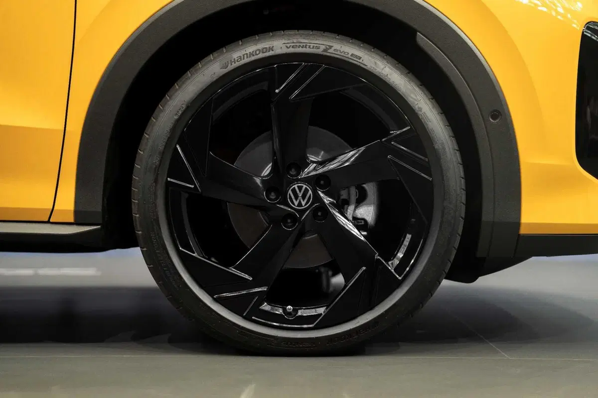 Nuova Volkswagen T-Roc:  (54)