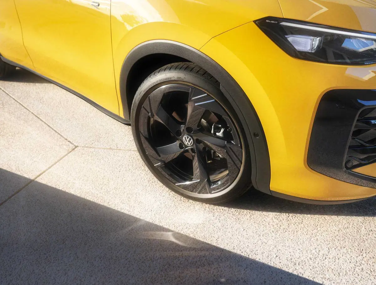 Nuova Volkswagen T-Roc:  (64)