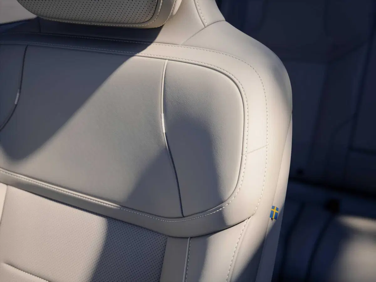 Volvo XC70: il nuovo SUV plug-in con oltre 200 km di autonomia elettrica (32)
