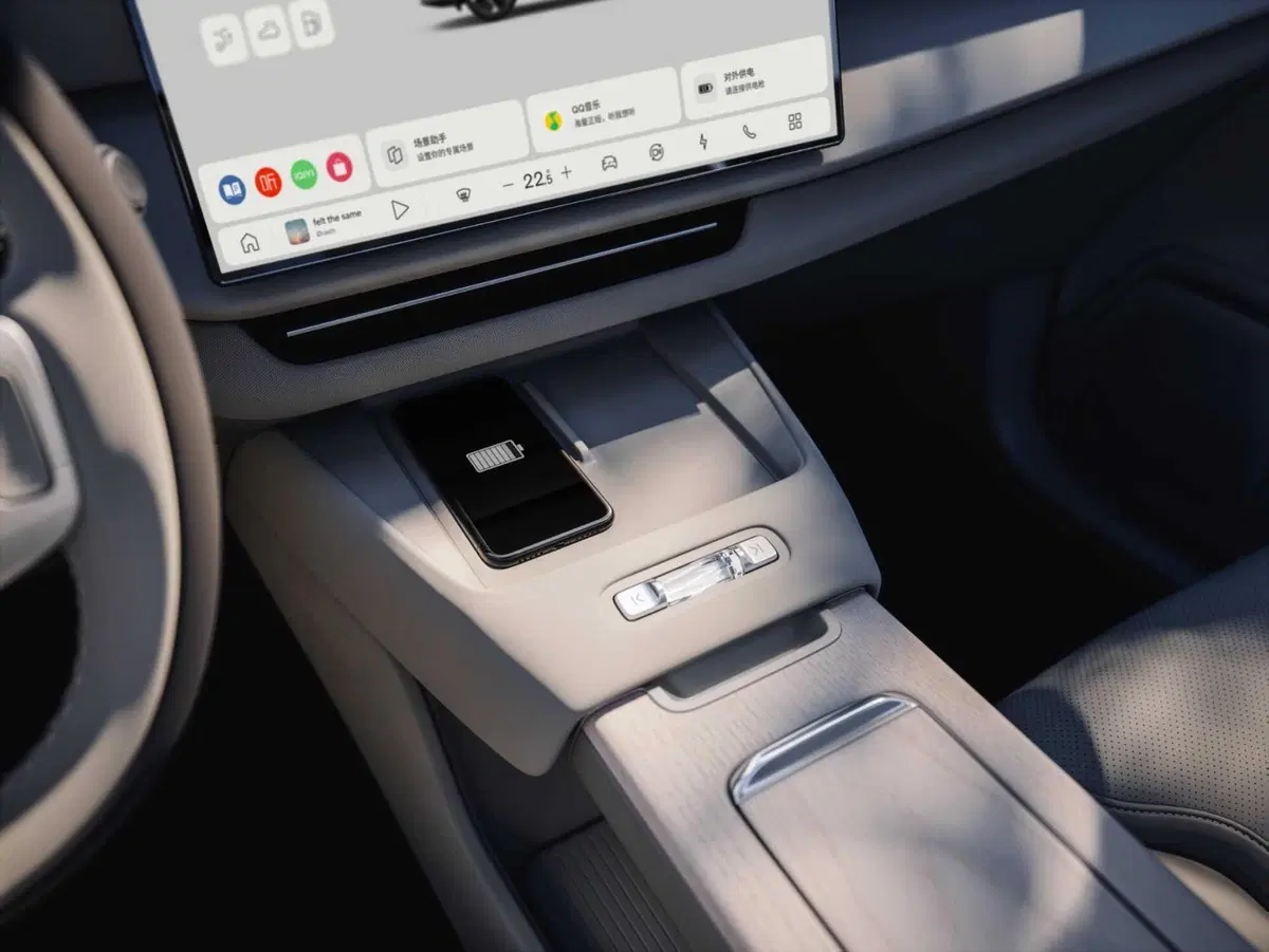 Volvo XC70: il nuovo SUV plug-in con oltre 200 km di autonomia elettrica (53)