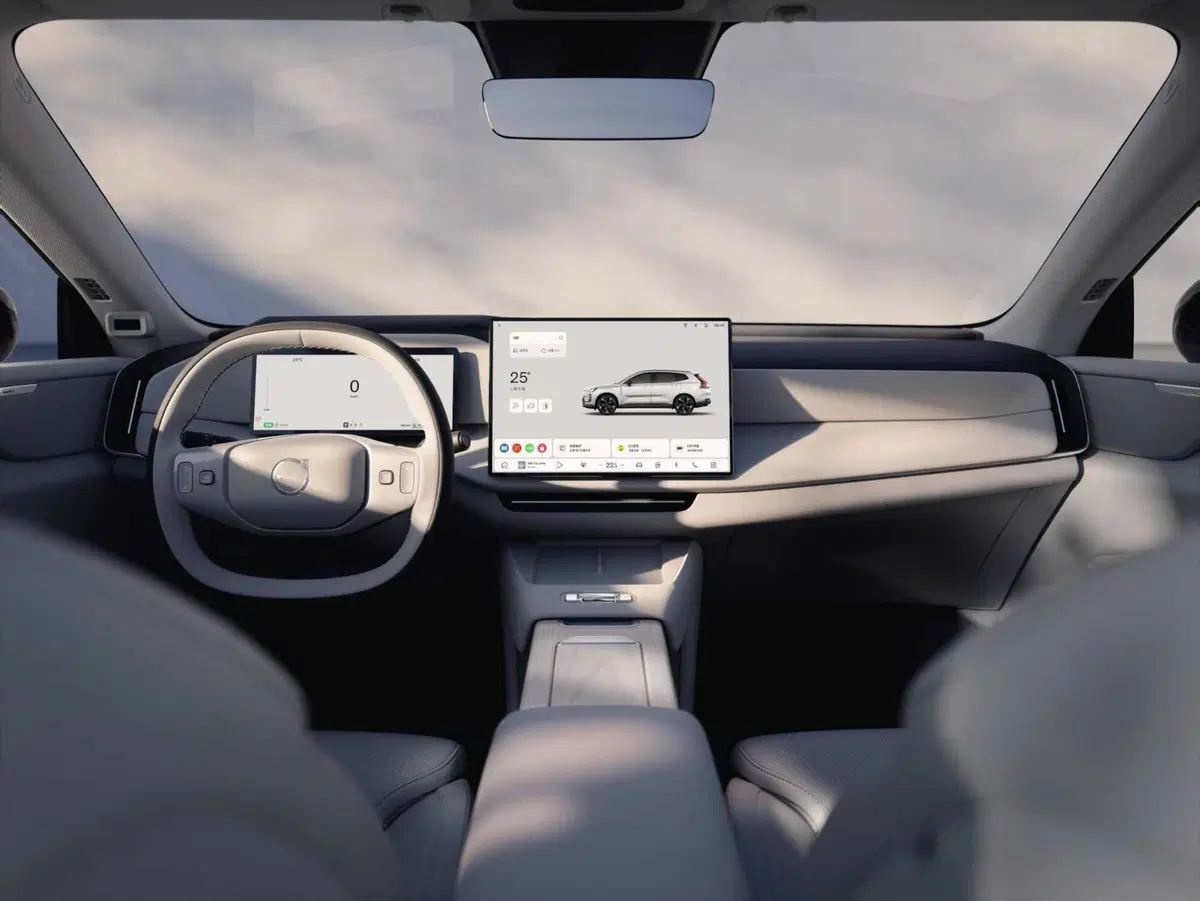 Volvo XC70: il nuovo SUV plug-in con oltre 200 km di autonomia elettrica (55)