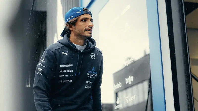F1. GP Olanda, Sainz: "Auto 2026? Sar&agrave; come con i motori del 2014: all&rsquo;inizio tutti pensavano &lsquo;che diavolo &egrave; questo?&rsquo; e ora &egrave; la normalit&agrave;"