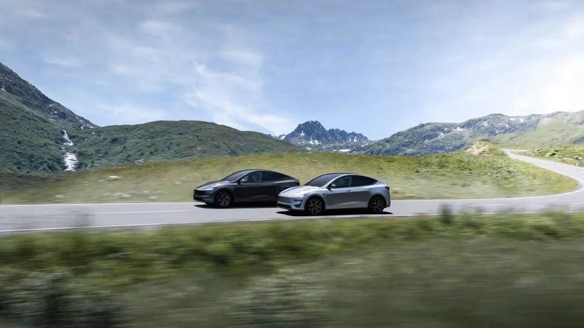 Nuova Tesla Model Y Performance: dal Nürburgring alle strade europee, la SUV elettrica è ancor più potente (23)