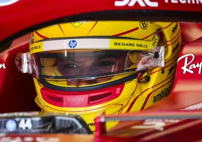 F1. Monza in salita per Lewis Hamilton: 5 posizioni di penalità per doppia infrazione al GP d'Olanda