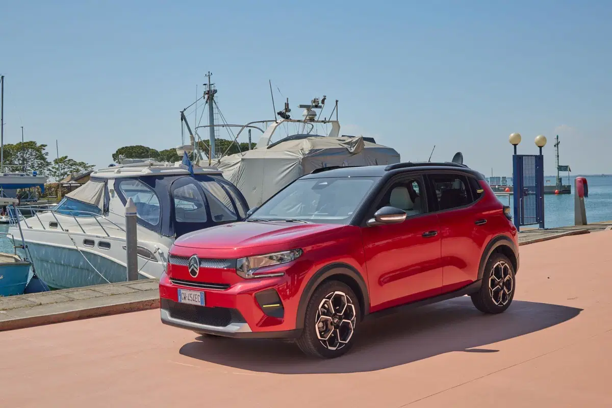Tutte le immagini della nuova Citroen C3 (10)