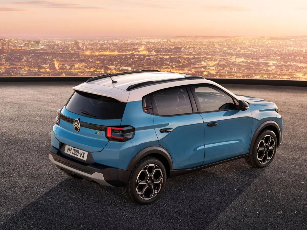 Tutte le immagini della nuova Citroen C3 (18)