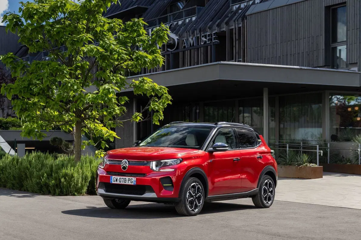 Tutte le immagini della nuova Citroen C3 (19)