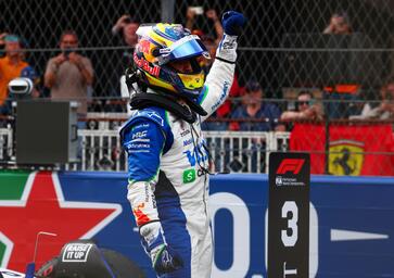 F1. La gioia per il podio a Zandvoort, il papà fisico, il rapporto con Helmut Marko: chi è Isack Hadjar, il miglior rookie del 2025