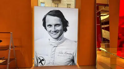 Formula 1, Niki Lauda e Ferrari: mezzo secolo dal primo titolo mondiale a Monza