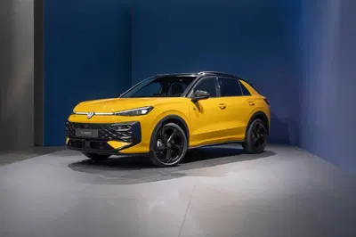 Nuova Volkswagen T-Roc 2026: ecco quanto costa | Prezzi e allestimenti 