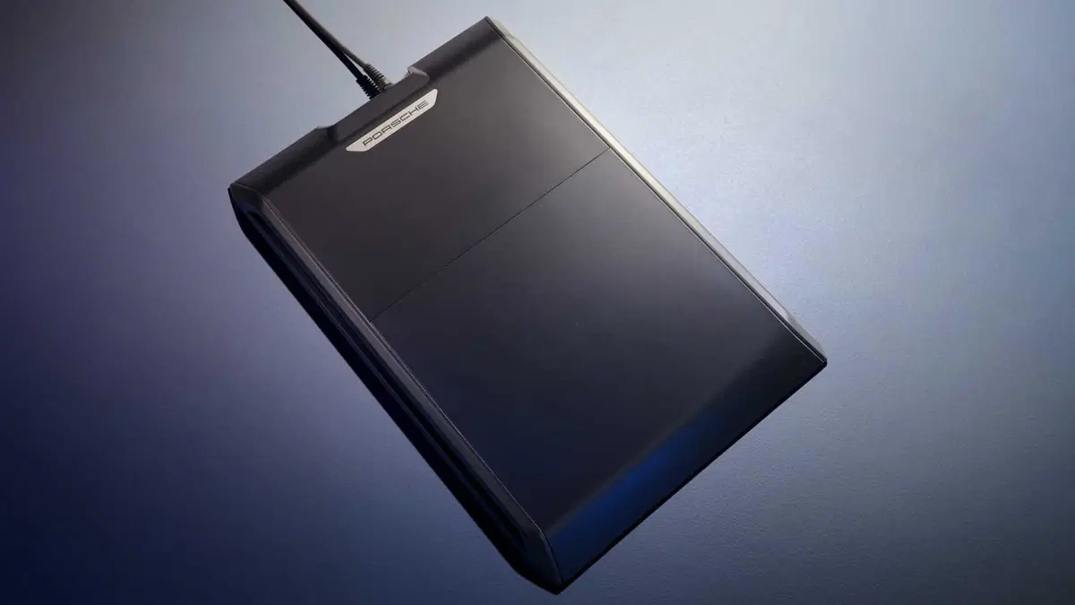 Porsche Wireless Charging: la ricarica a induzione debutta sulla nuova Cayenne elettrica