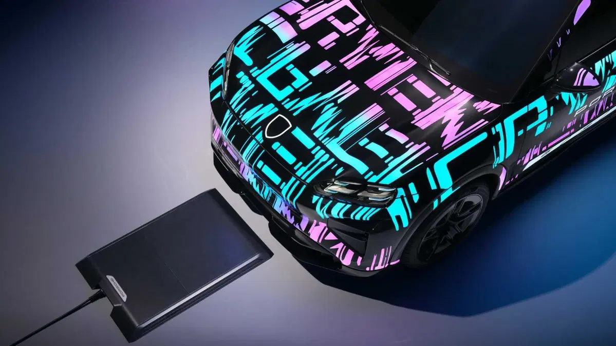 Porsche Wireless Charging: la ricarica a induzione debutta sulla nuova Cayenne elettrica (3)
