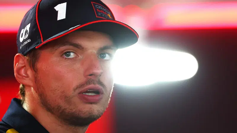 F1. Max Verstappen: &ldquo;In Ferrari? Solo se potessi vincere&rdquo;. &ldquo;Kimi Antonelli? Mi ci rivedo&rdquo;. E sul 2026 dice...