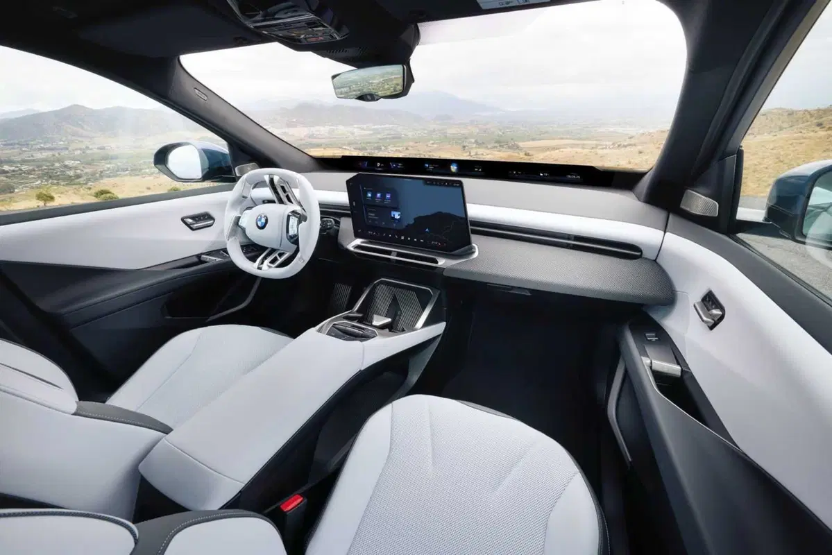 BMW iX3 (16)