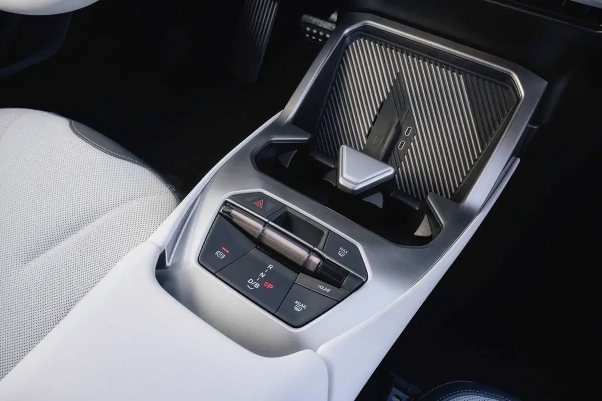 BMW iX3 (20)