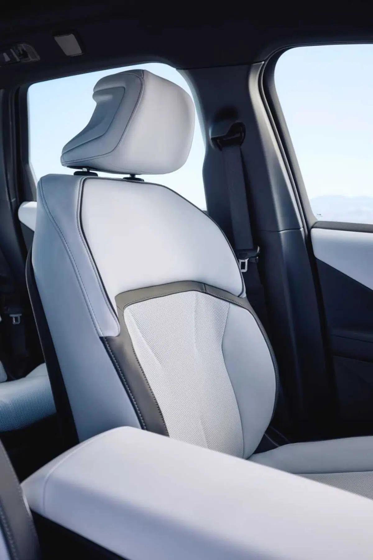 BMW iX3 (21)