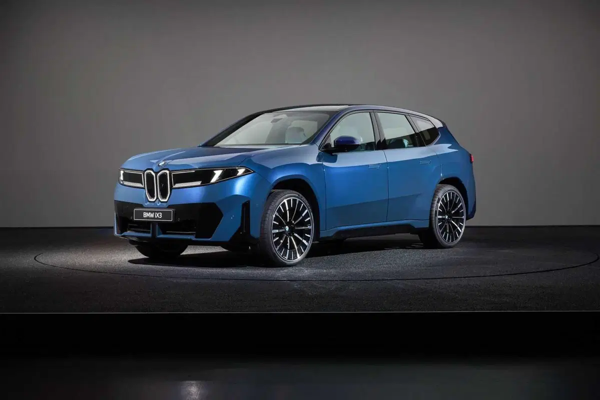 BMW iX3 (29)