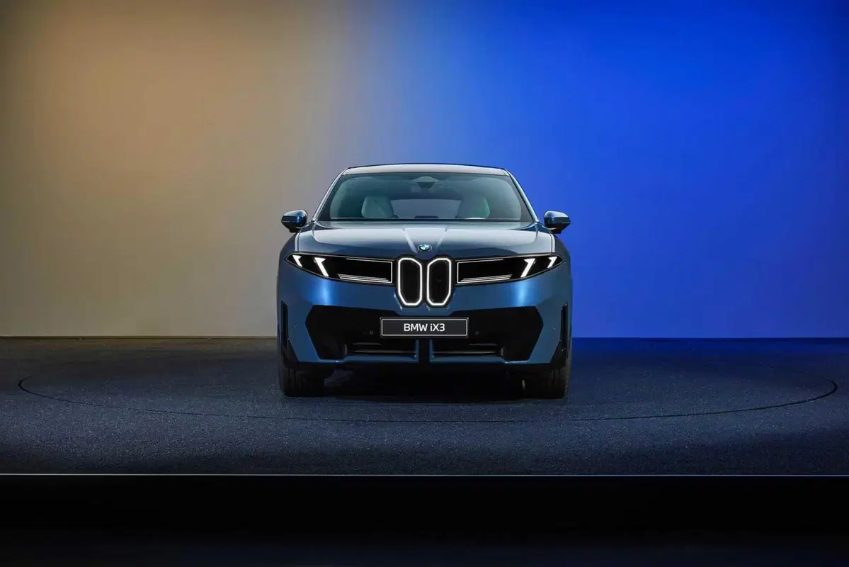 BMW iX3 (35)