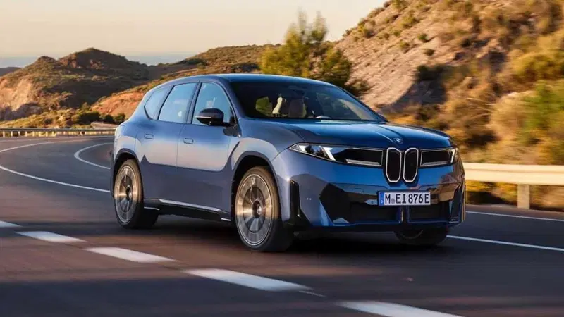 BMW iX3: debutta la rivoluzione elettrica della piattaforma Neue Klasse | Scopriamola nel dettaglio  [VIDEO]