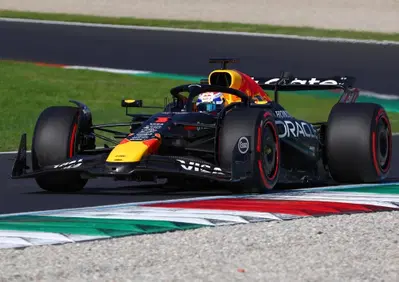 F1, GP Monza: Verstappen soffia via la pole a Norris per 77 millesimi. Leclerc quarto davanti ad Hamilton