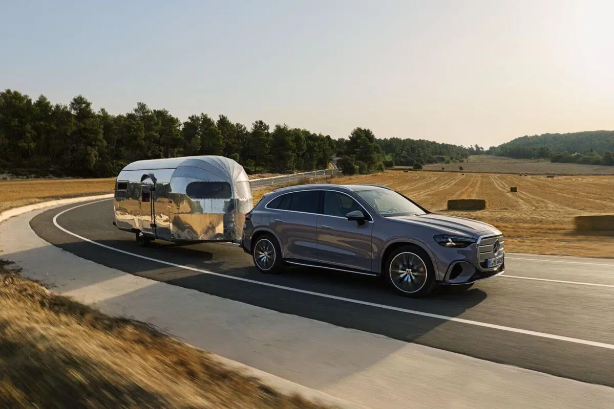 Nuova Mercedes-Benz GLC elettrica: lusso, tecnologia e autonomia da primato (22)