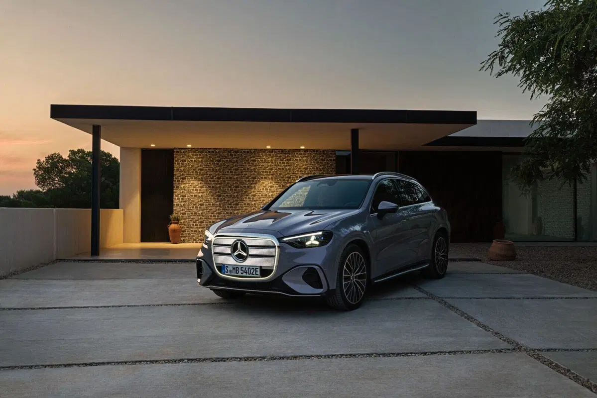 Nuova Mercedes-Benz GLC elettrica: lusso, tecnologia e autonomia da primato (25)