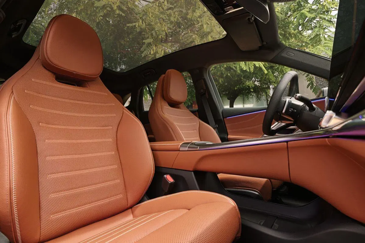 Nuova Mercedes-Benz GLC elettrica: lusso, tecnologia e autonomia da primato (26)