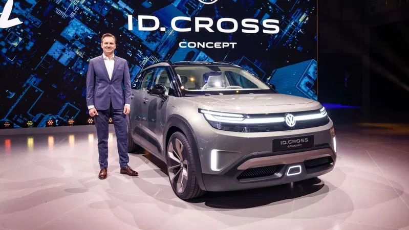 Volkswagen ID. CROSS: SUV elettrico che sfida i cinesi da 420 km a meno di 30.000 &euro;