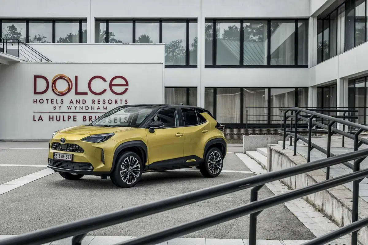 Richiamo shock Toyota: ll display che si spegne durante la guida colpisce 900.000 auto (6)
